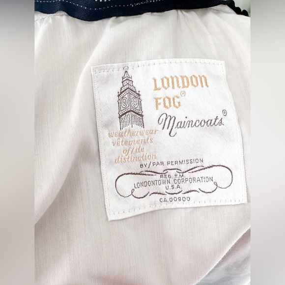 Vintage - Lodon Fog Maincoats - Belted Trench Coat - Tan Size: 10p - Picture 5 of 11